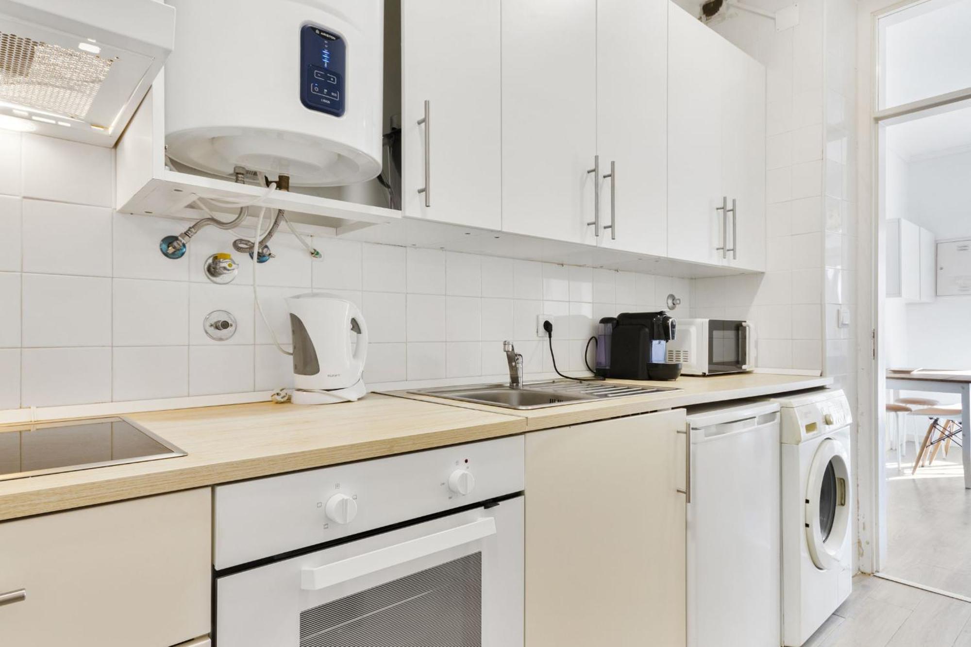 Apartment 1bdr Cozy Flat In Heart Of By Lovelystay