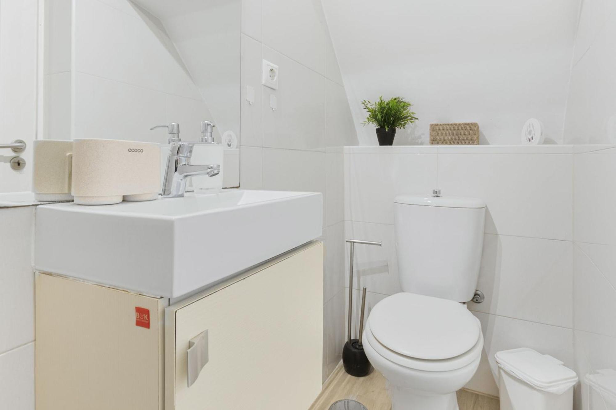 Apartment 1bdr Cozy Flat In Heart Of By Lovelystay